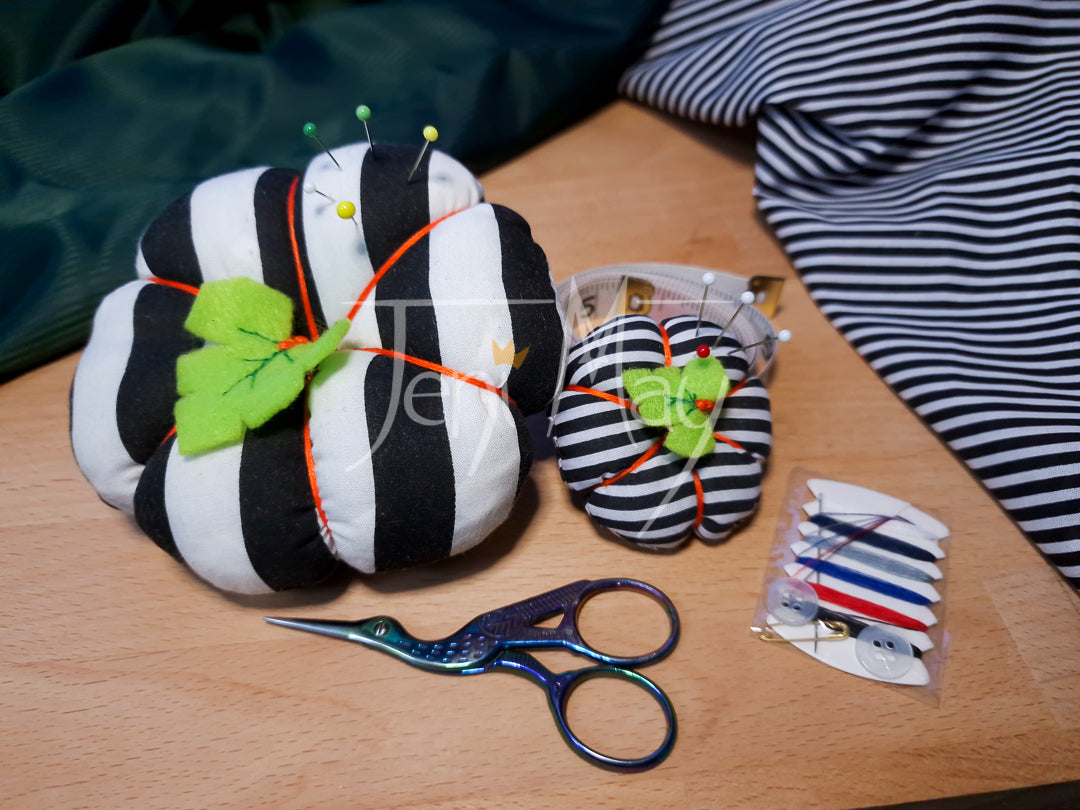 Pumpkin Pin Cushion - Mini
